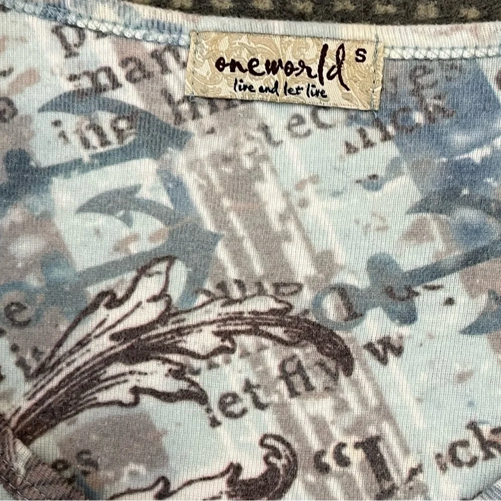 One World Top - Picture 4 of 4